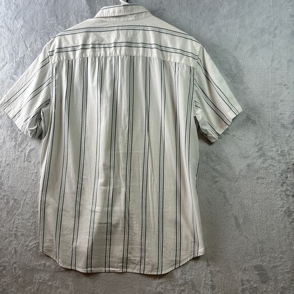 Club Monaco Slim Fit Striped Short Sleeve Shirt – Size M - Picture 2 of 5